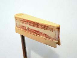 割れたフリッパー