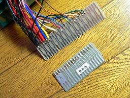 付属ハーネスをJAMMAに変更