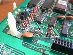 ツェナー回路が怪しいのか